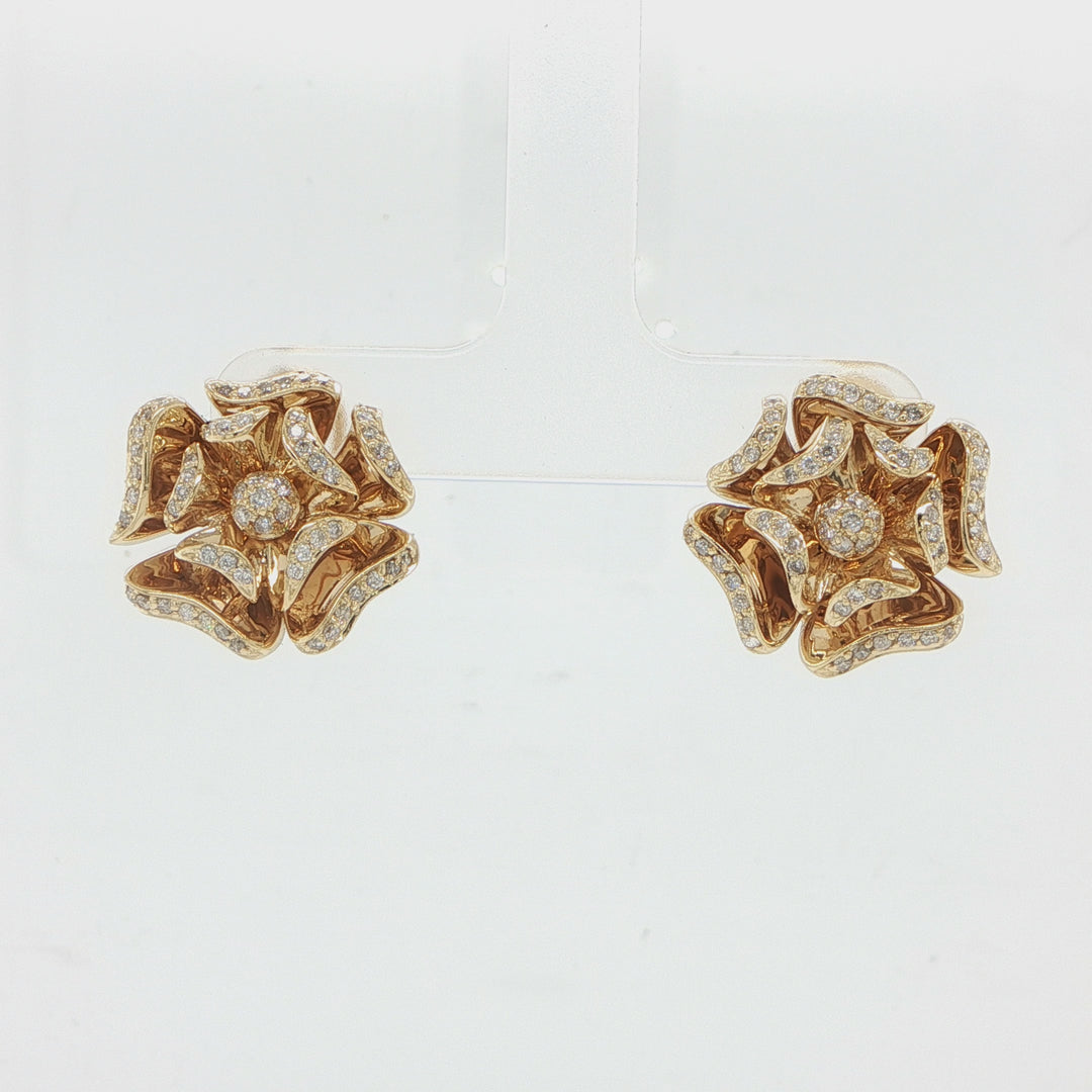 14K Yellow Gold Flower Diamond Stud Earrings