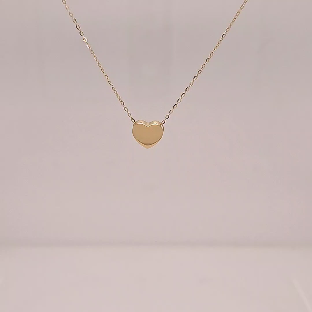 Gold Heart Pendant Necklace