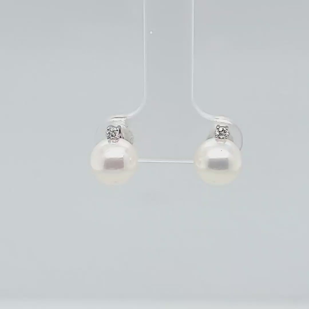 Pearl and Diamond Stud Earrrings