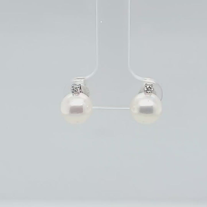 Pearl and Diamond Stud Earrrings