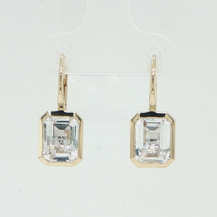 14K Yellow Gold White Topaz Leverback Earrings