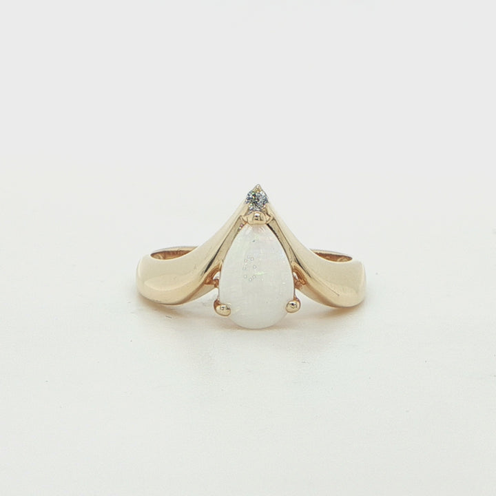 14K Yellow Gold Pear-Cut Opal Ring