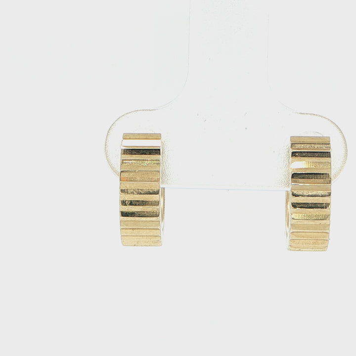 14K Yellow Gold 4mm Reeded Huggie Hoop Earrings