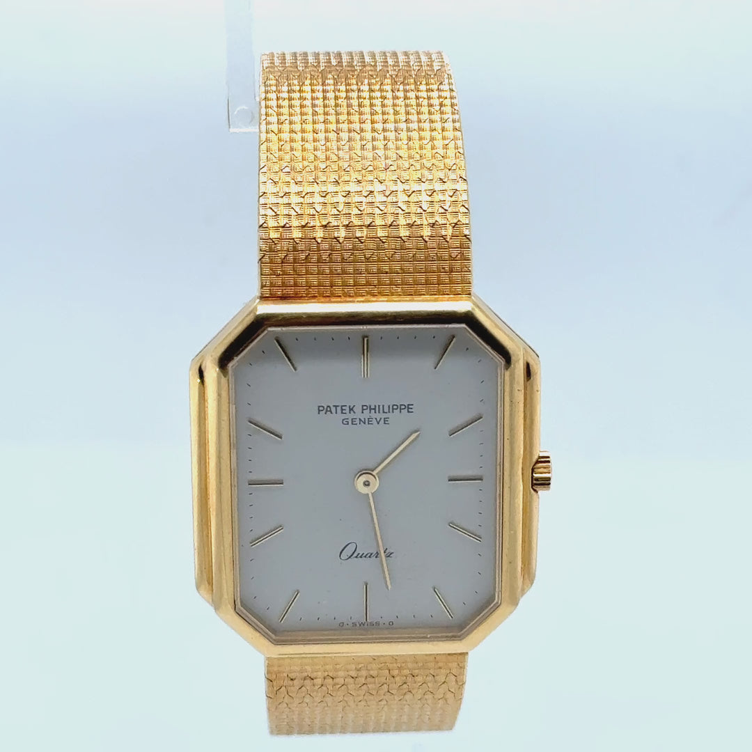 Patek Philippe 18K Yellow Gold 30mm Quartz Watch