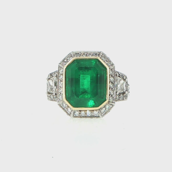 Colombian Emerald and Diamond Ring