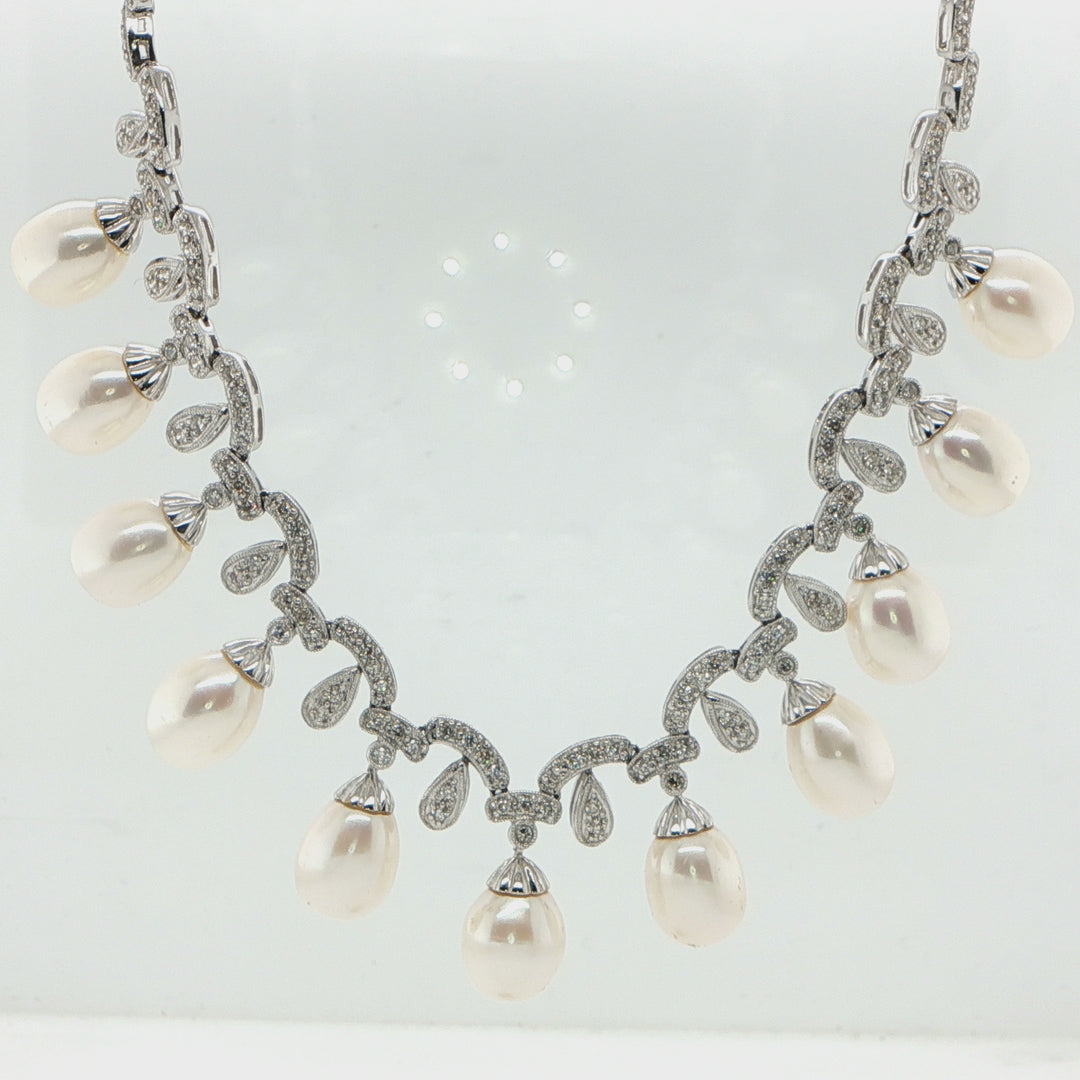 18K White Gold Pearl Diamond Necklace