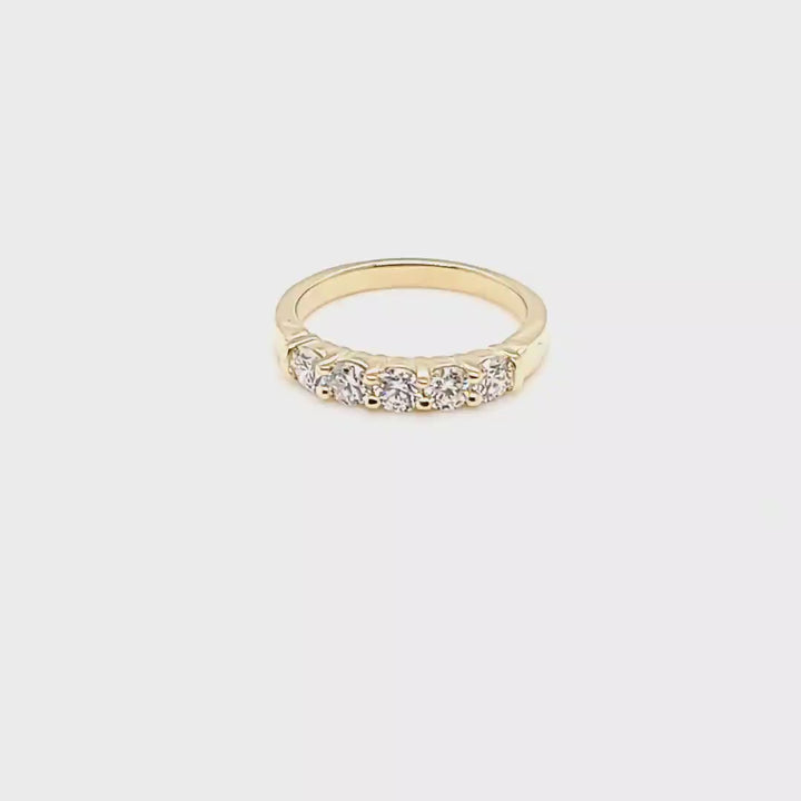 Anillo de diamantes de 5 piedras de 0,75 quilates