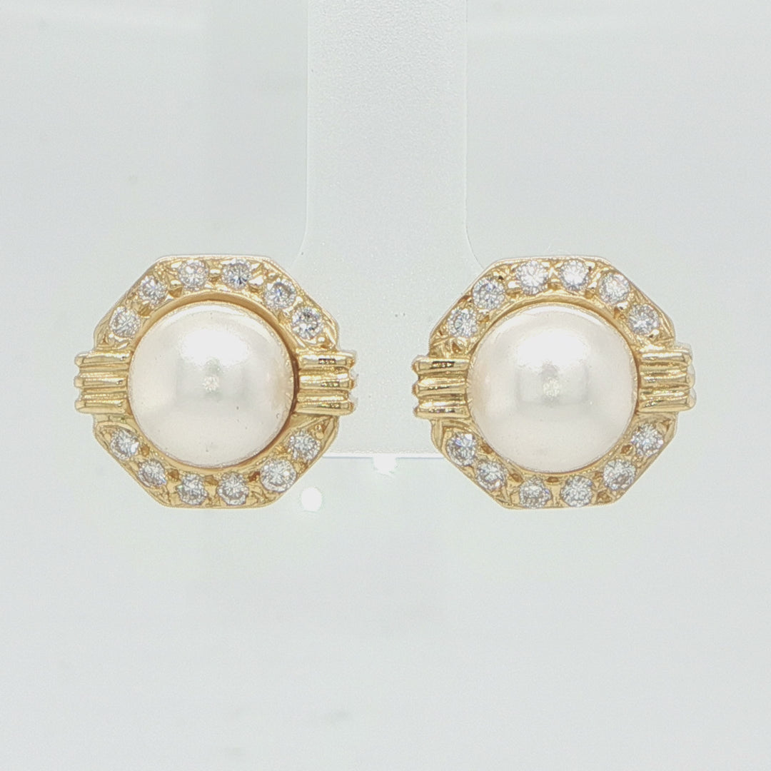 18K Yellow Gold Pearl & Diamond Stud Earrings