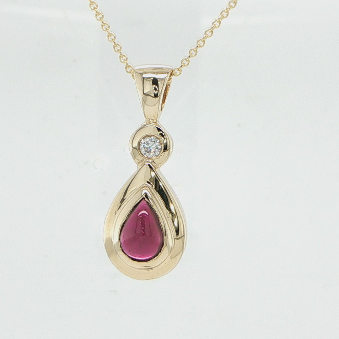 14K Yellow Gold Garnet & Diamond Pendant
