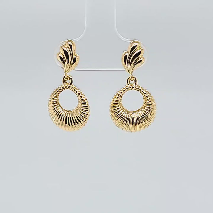 Ribbed Dangle Earrings
