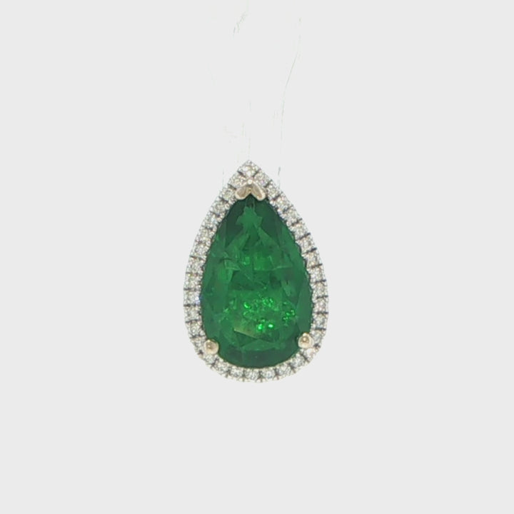 18K White Gold Pear Shape Emerald & Diamond Teardrop Pendant