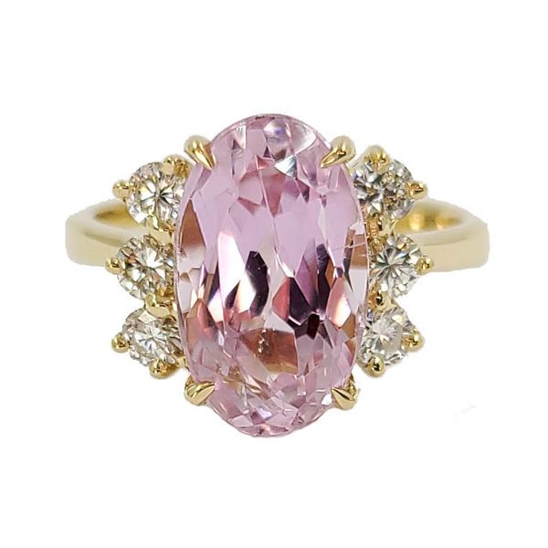 pink-oval-kunzite-and-diamond-ring