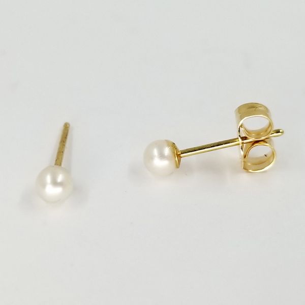 3mm-pearl-earrings