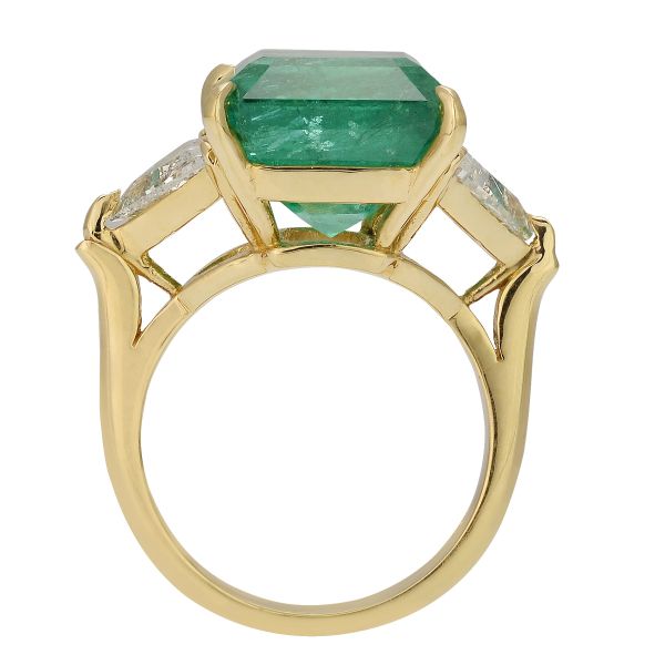 Zambian Emerald & Diamond Ring