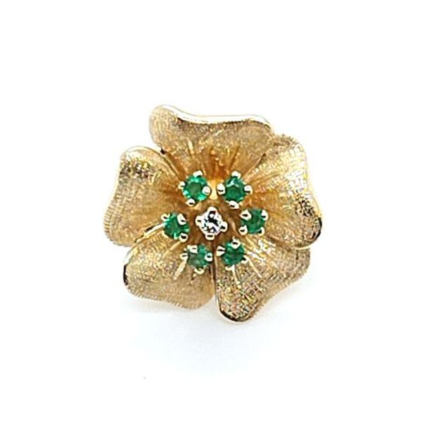 emerald-and-diamond-flower-ring