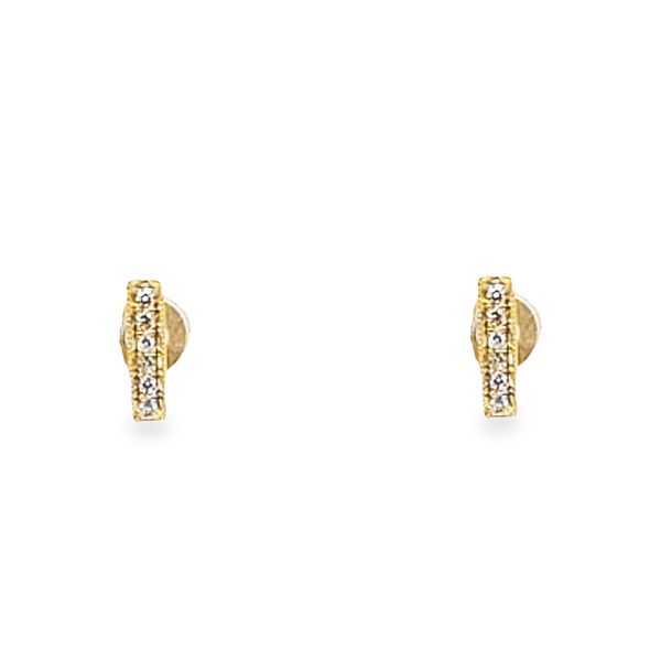 Majolie-ME002148-diamond-bar-stud-earrings