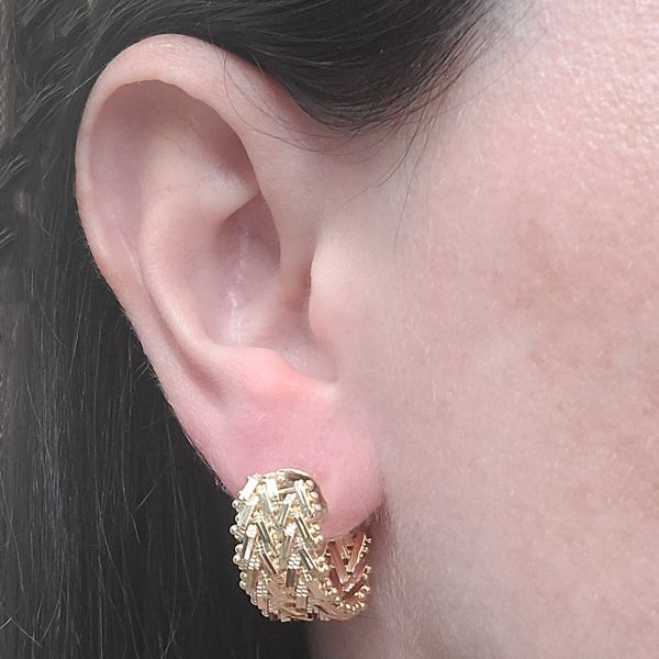yellow-gold-woven-hoop-earrings