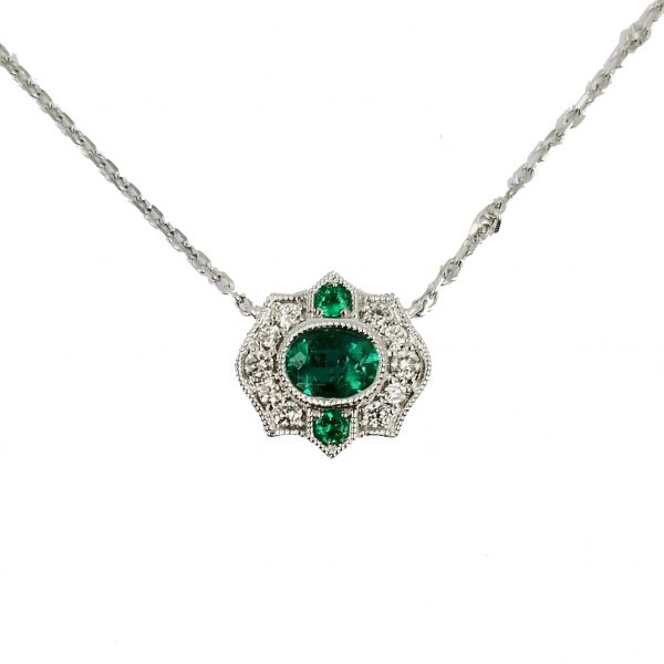 Vintage Inspired Emerald Necklace