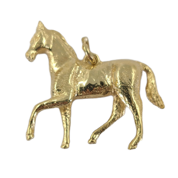 horse-pendant-yellow-gold