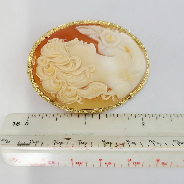 shell-cameo-pin-pendant
