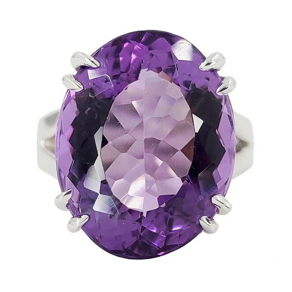 oval-amethyst-ring