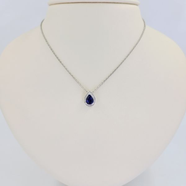 pear-shaped-sapphire-and-diamond-halo-necklace